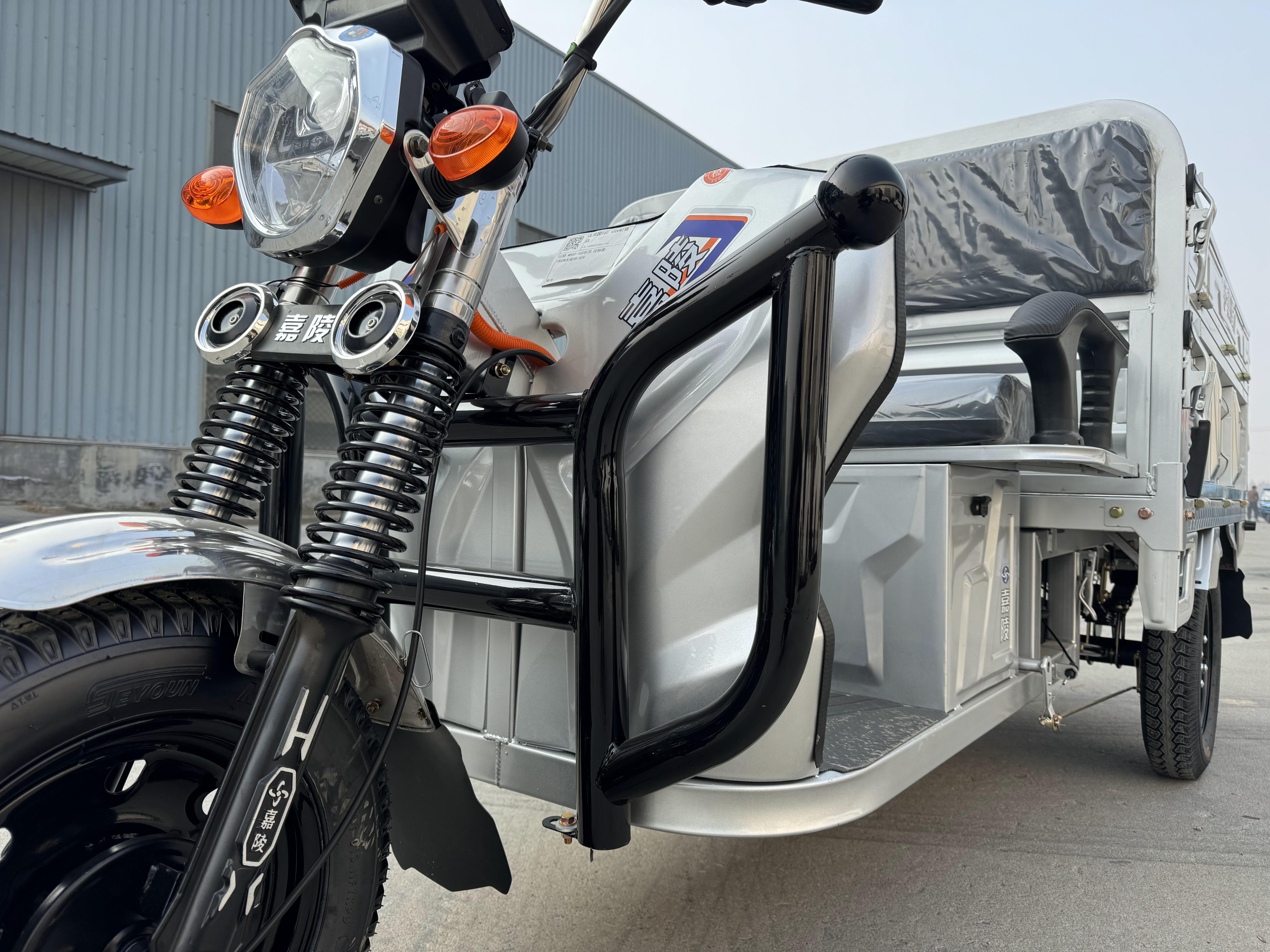 LB-LB160GY electric tricycle 2024 good quality hot sale made in china china goods tricycle