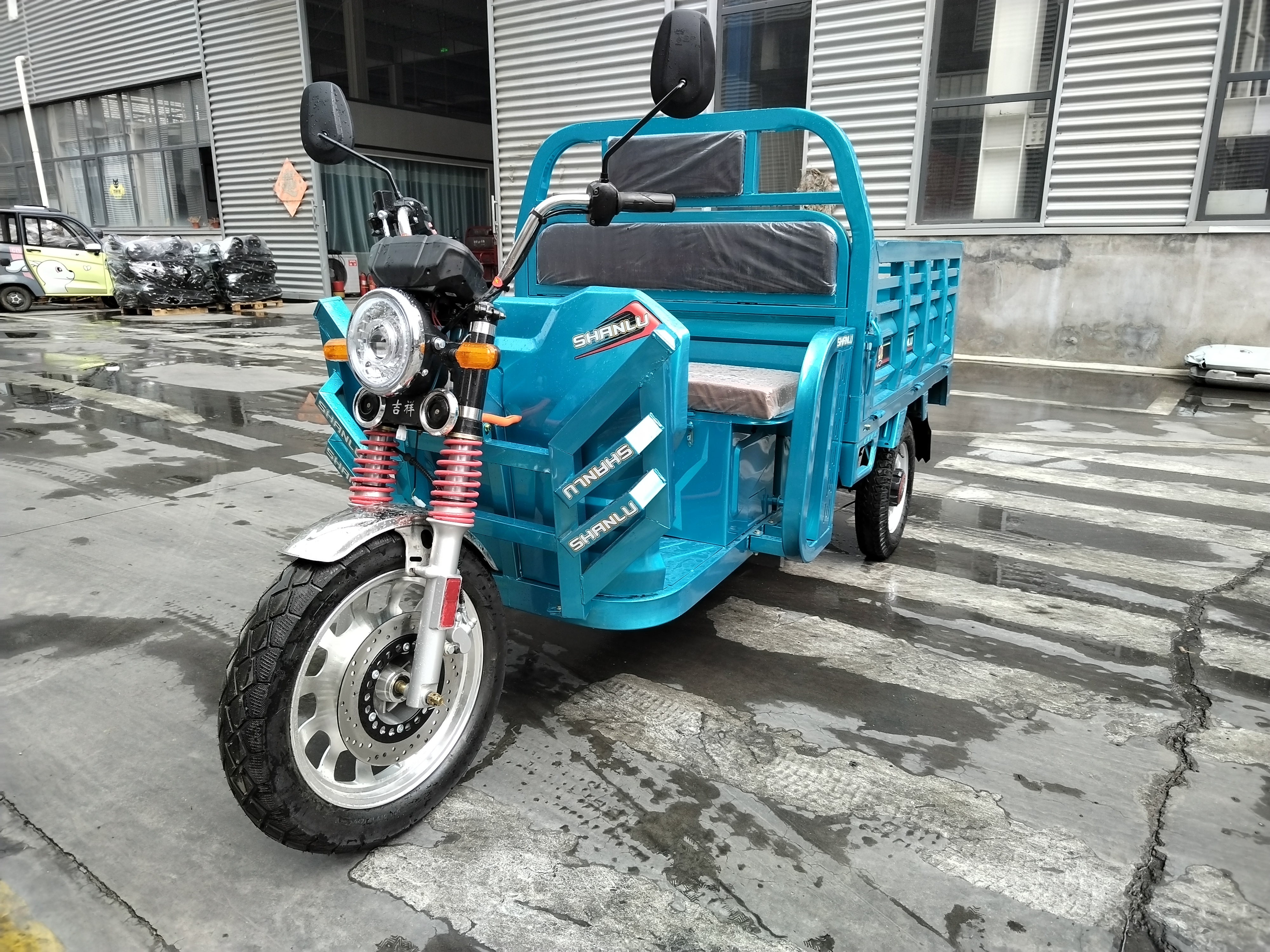 LB-GA602 Electric cargo trike with lead-acid battery EEC certification 2023 new producing multiple color options
